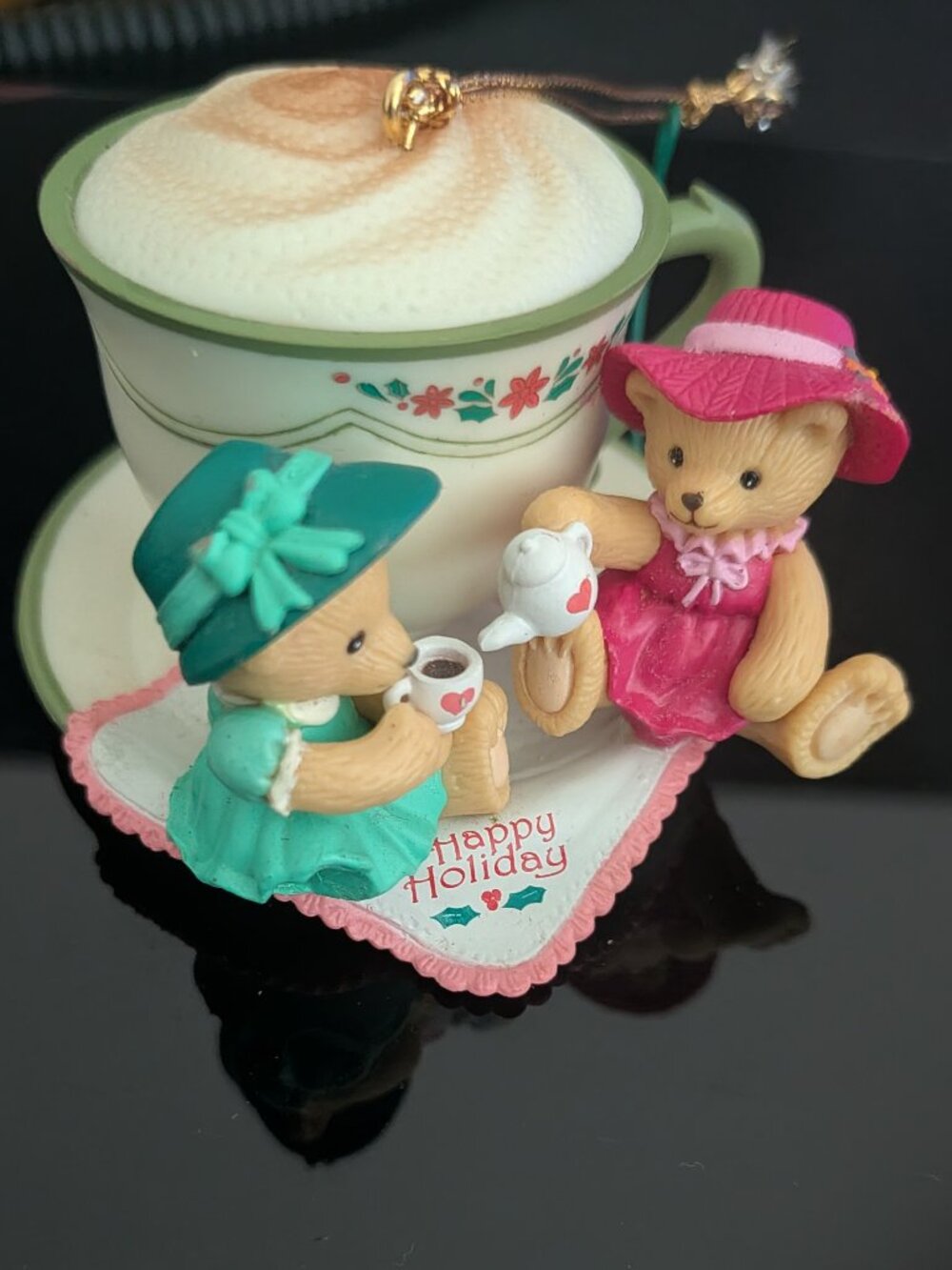 Vintage 1996 Lustre Fame Mistletoe Magic "Happy Holiday" Bears Teacup Ornament